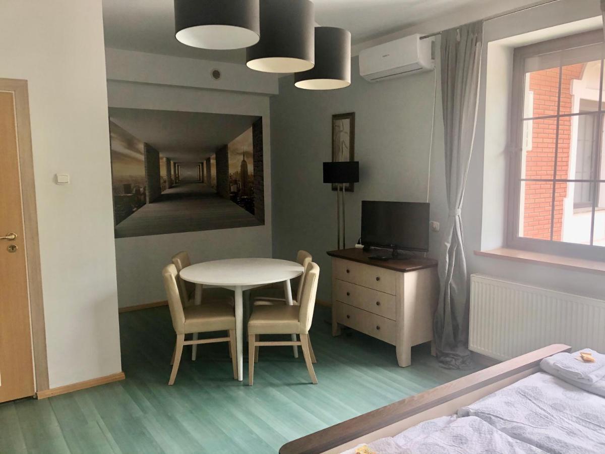 Hotel Zameczek Radomsko Ngoại thất bức ảnh